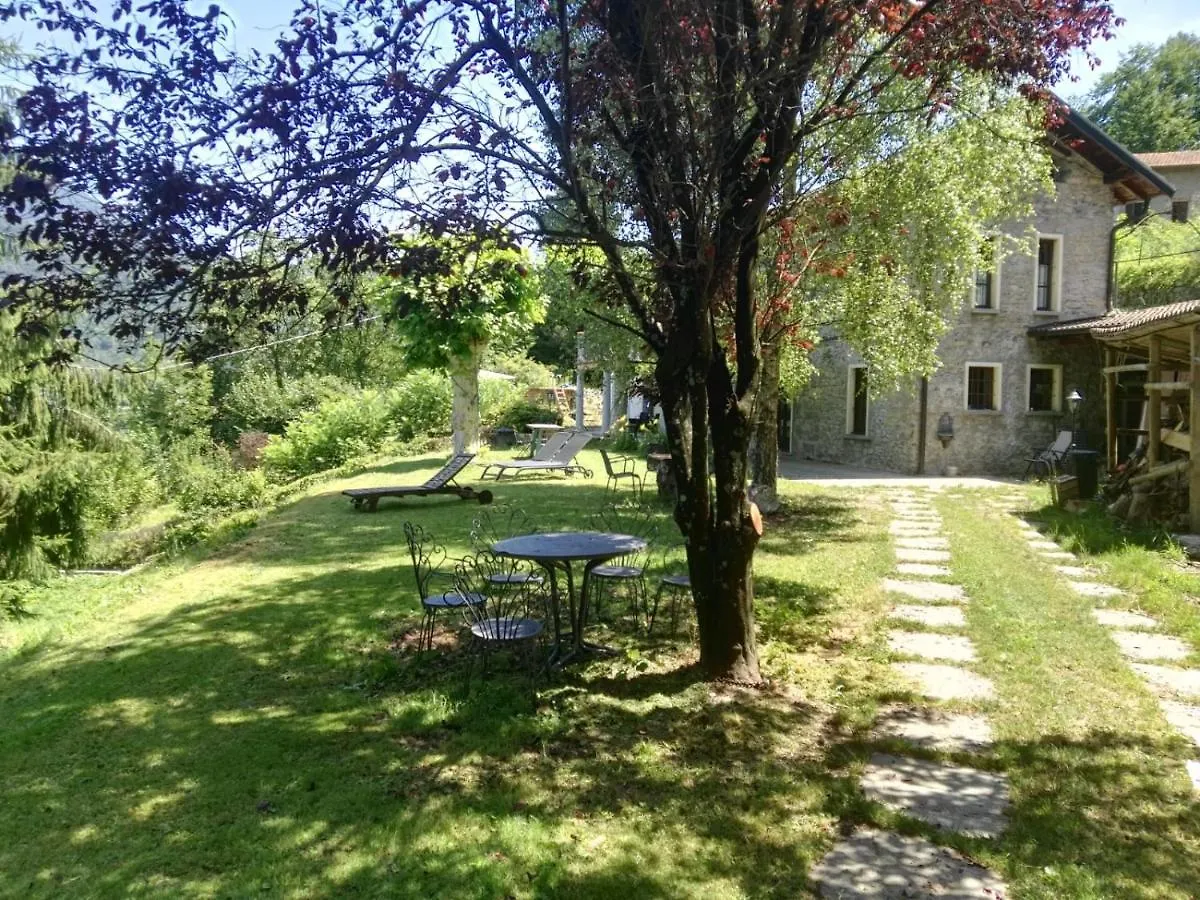 Casale La Selva Cottege Grande Appartement Piano Porlezza